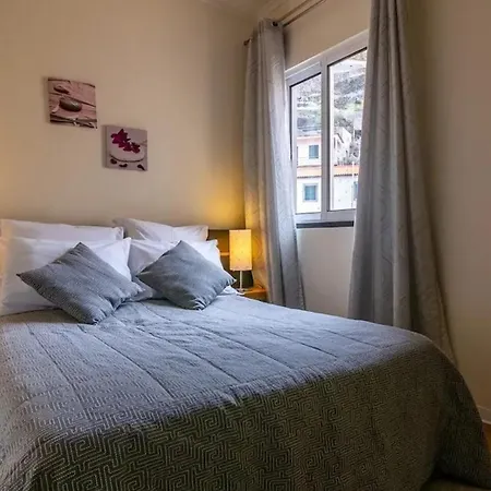 Semesterbostad Seaside House In Estreito