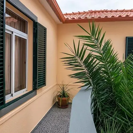 Seaside House In Estreito Semesterbostad Estreito Da Calheta