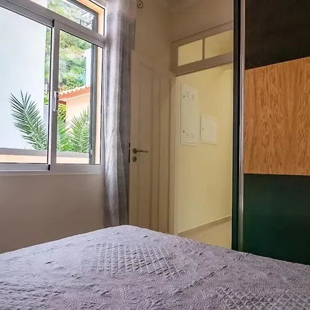 Seaside House In Estreito *