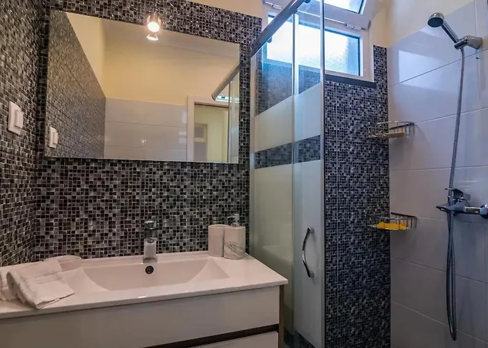 Seaside House In Estreito *