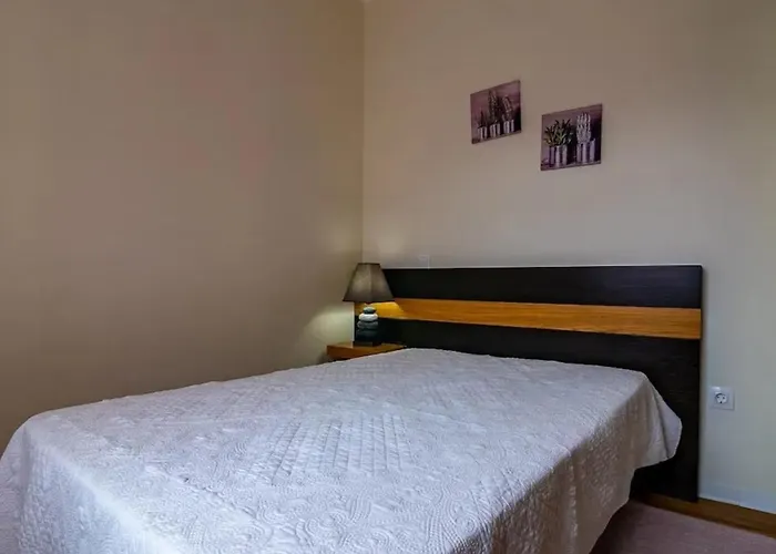 Seaside House In Estreito Дом отдыха *